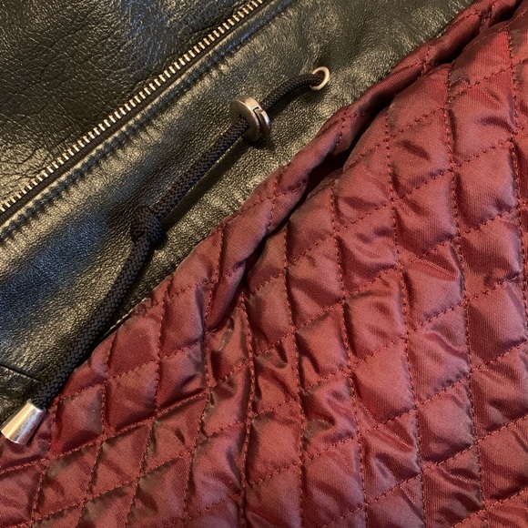 Wilson’s Leather Black Hooded Jacket - Picture 4 of 7